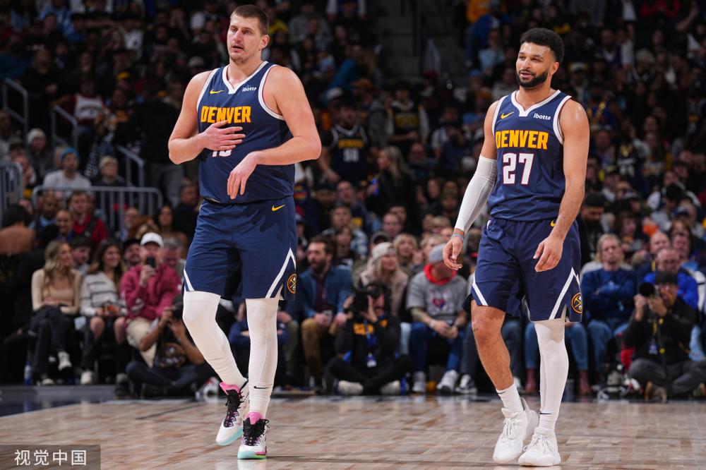 瞩目的篮球 瞩目的篮球